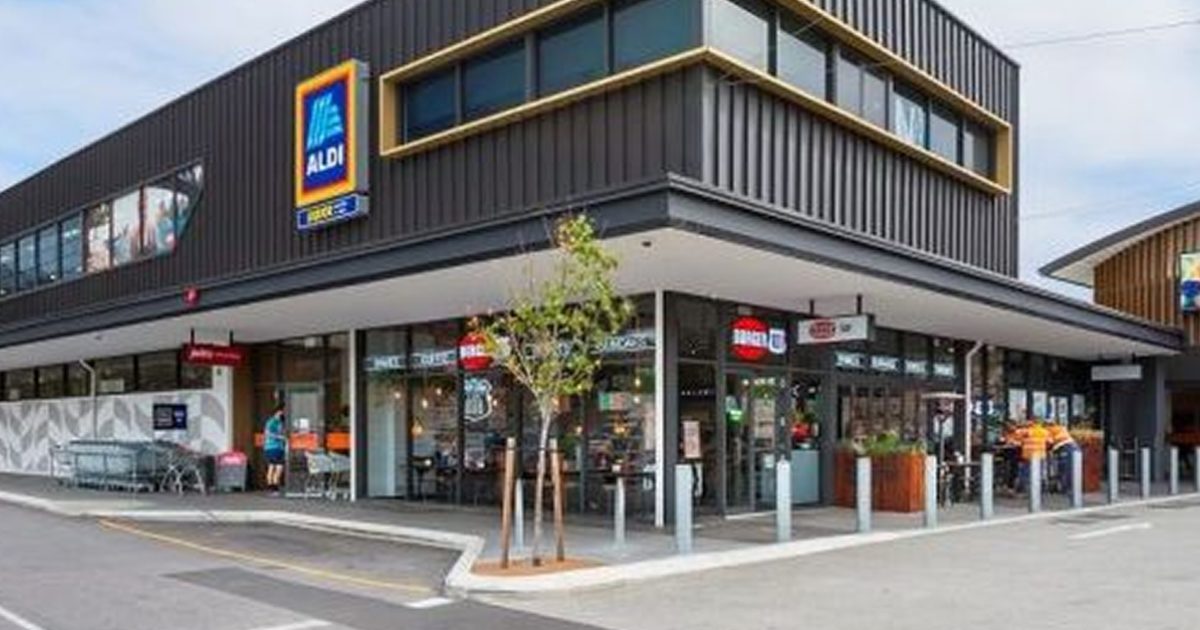 Dog Swamp Shopping Centre